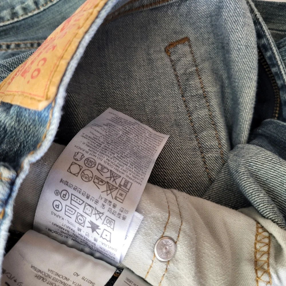 Levis levi jeans